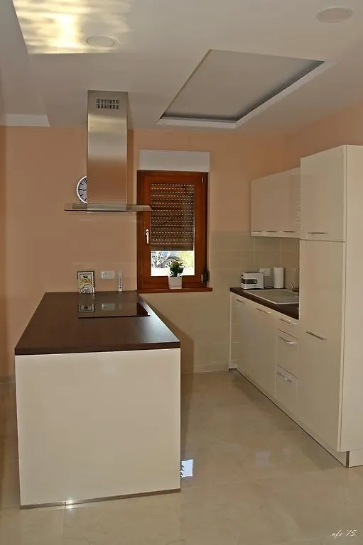 أوباتيا Holiday Home Salvia كرواتيا