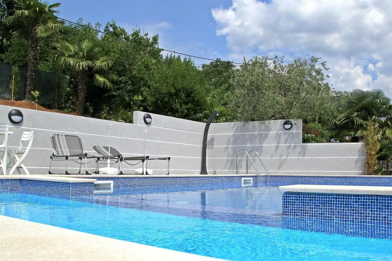 أوباتيا Holiday Home Salvia